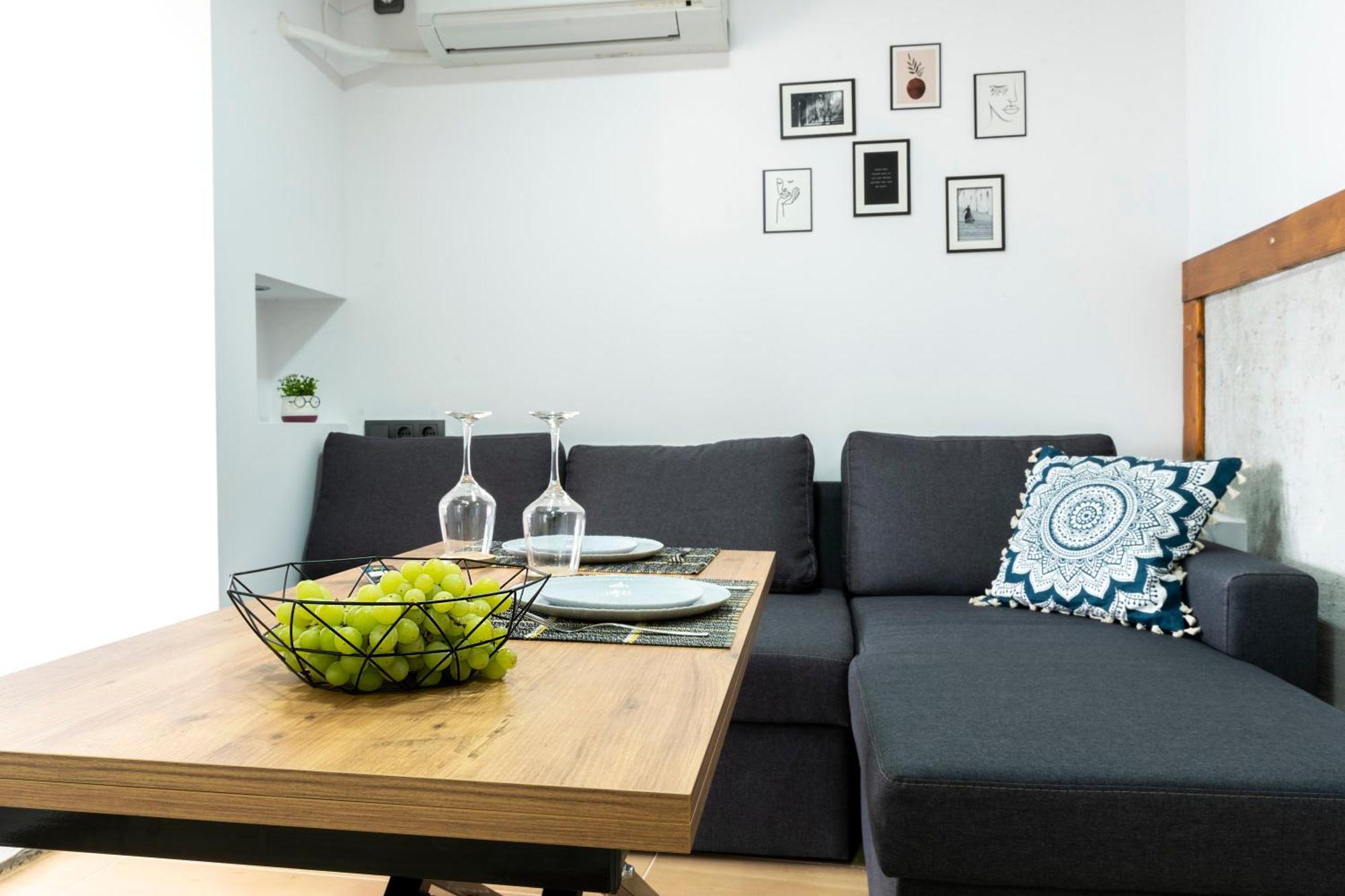 Apartment Bobevata - Floor 1 - Stunning View Old Town Weliko Tarnowo